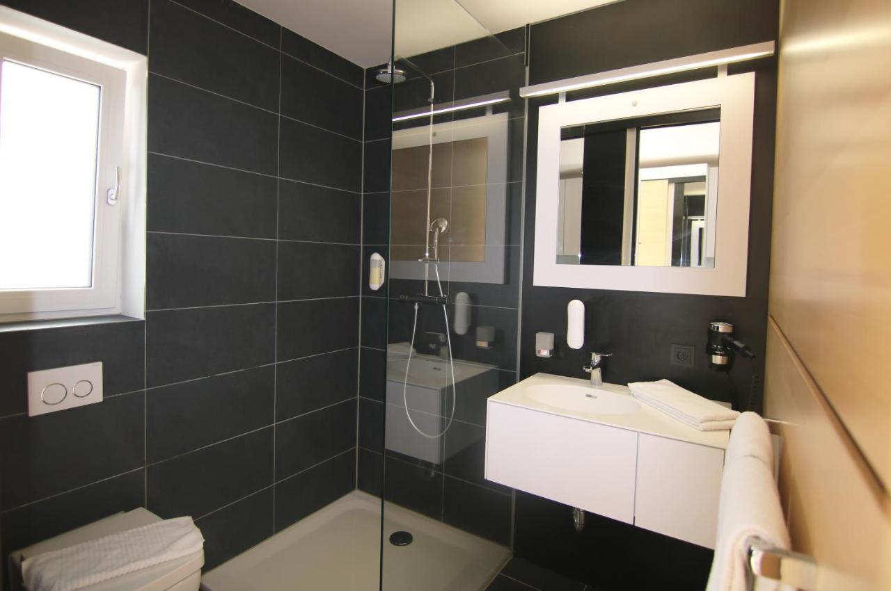 Me Hotel By Wmm Hotels Meitingen Exterior photo